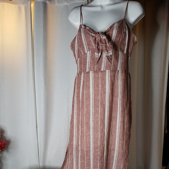 Forever 21 Dresses & Skirts - Striped rusty rose  and white maxi dress